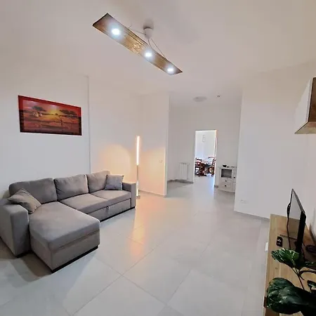 Puccini - Zona Firenze Apartment *